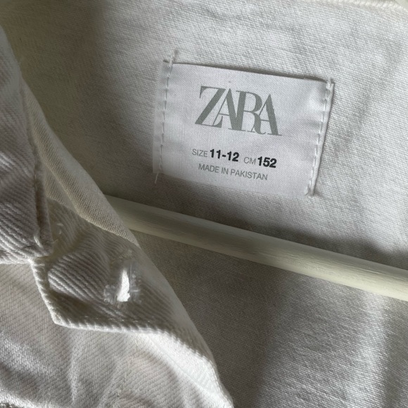 Zara, white jean jacket - Picture 2 of 2
